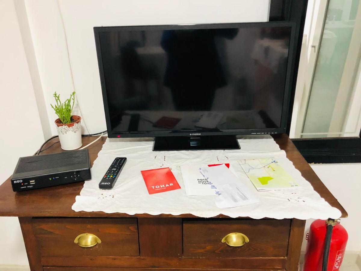Villa Pe Do Castelo Casinha - Pet Friendly & Garage Tomar Esterno foto