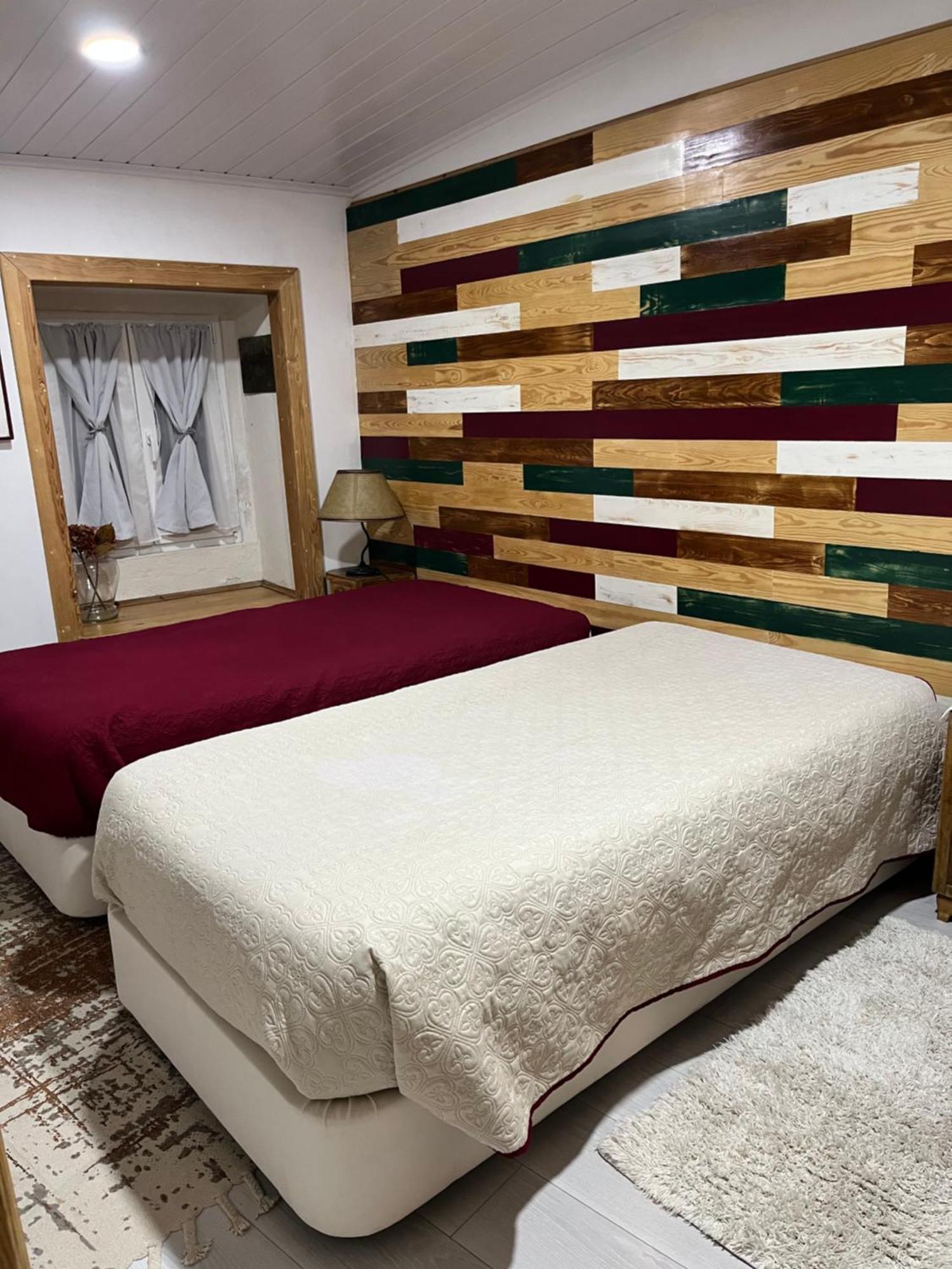 Villa Pe Do Castelo Casinha - Pet Friendly & Garage Tomar Esterno foto
